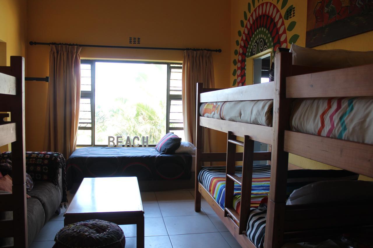 Sensayuma Backpackers Hostel Tugela Mouth Buitenkant foto